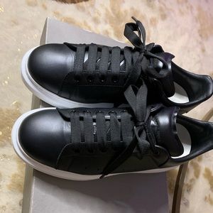 Alexander McQueen Sneakers